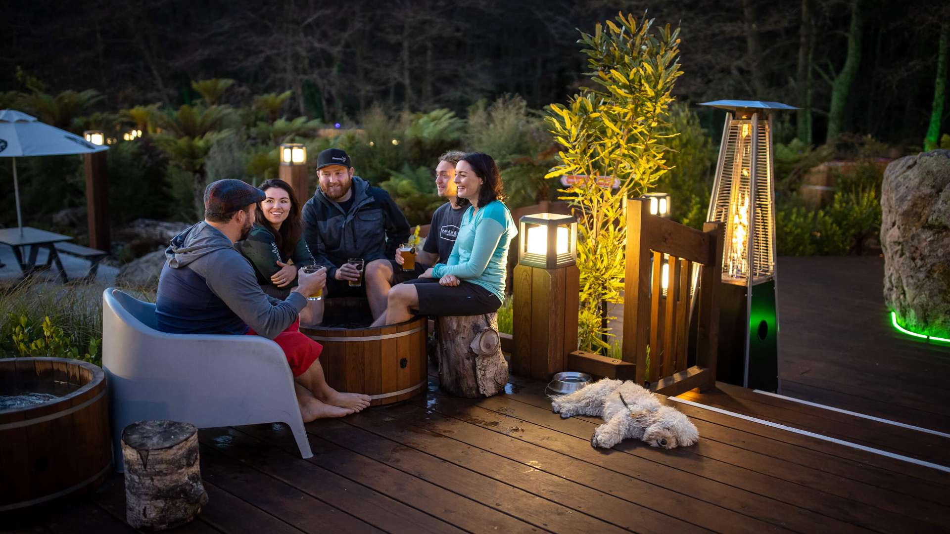Enjoy cedar hot tub spa at the end of your day